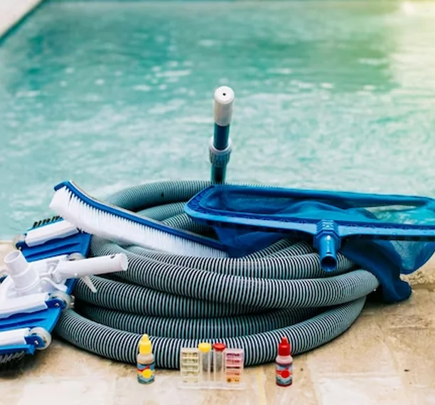 Pool Installation Services near Willis